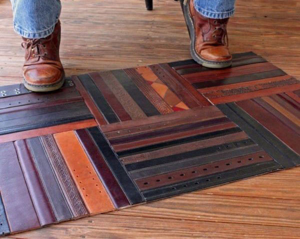 Carpet made with belts 2