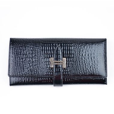 Woman Long Crocodile PU Wallet with Clasp Closure
