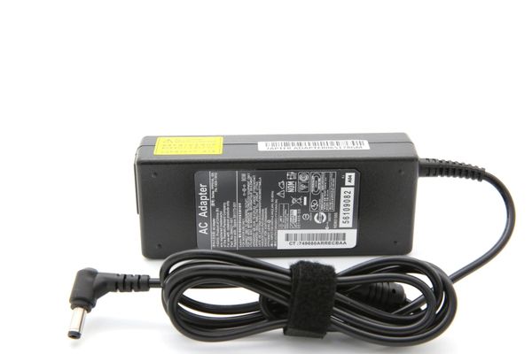 19v 3.95a Charger Toshiab (4)