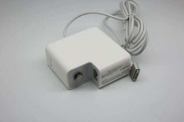 16.5v 3.65a Charger Apple (2)