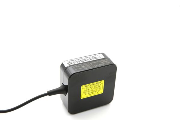 19v 2.37a Asus Charger (6)