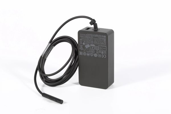 15v 4a Microsoft Charger (7)