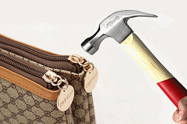 How to Maintain Handbag Zipper?