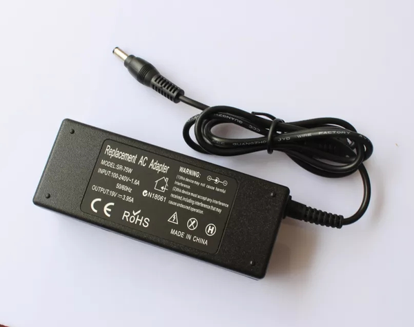 19v 3.95a Toshiba Laptop Adapter (1)