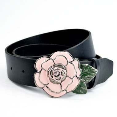 Women's Leather Belt with Flower-Shaped Buckle